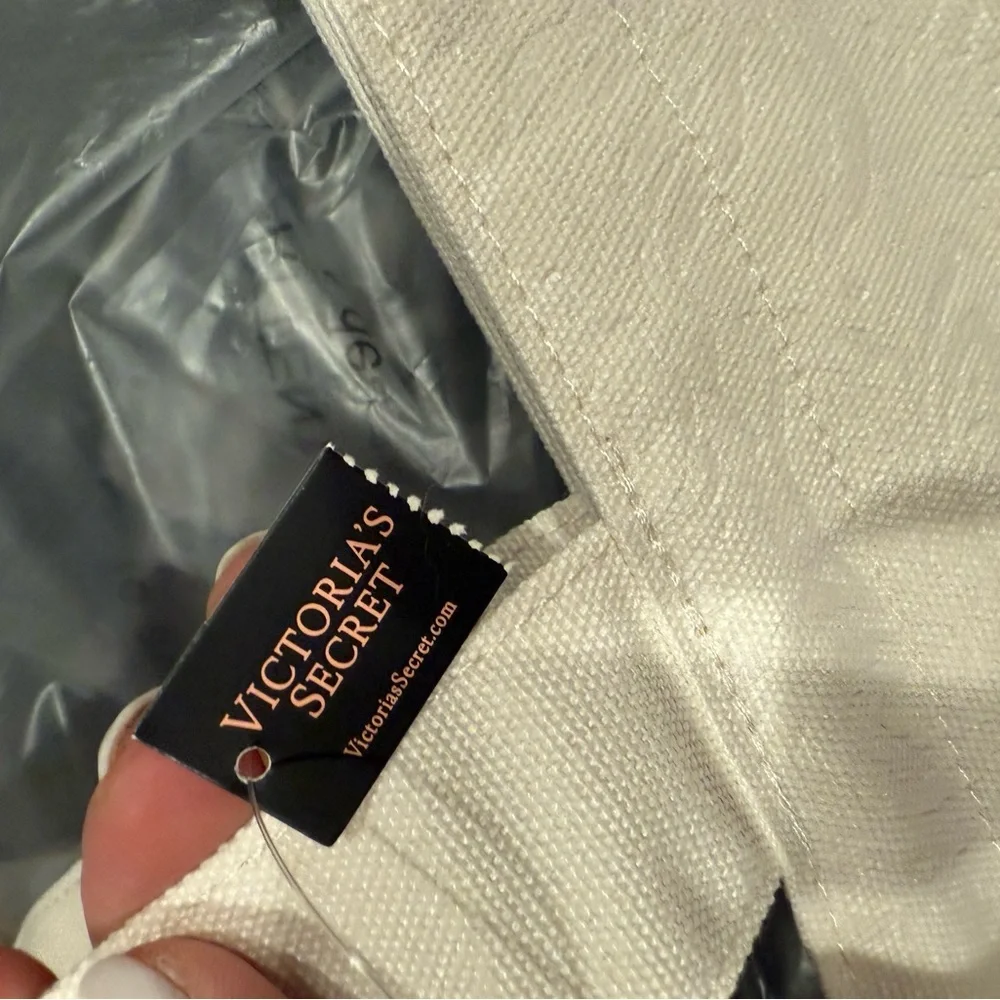 Victoria's Secret Cream Tote Bag with Elegant Twilly Scarf NWT